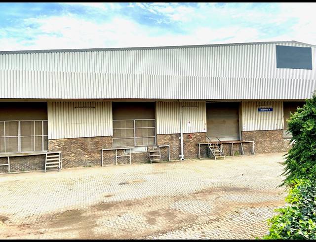 12,263M² WAREHOUSE TO LET IN WYNBERG